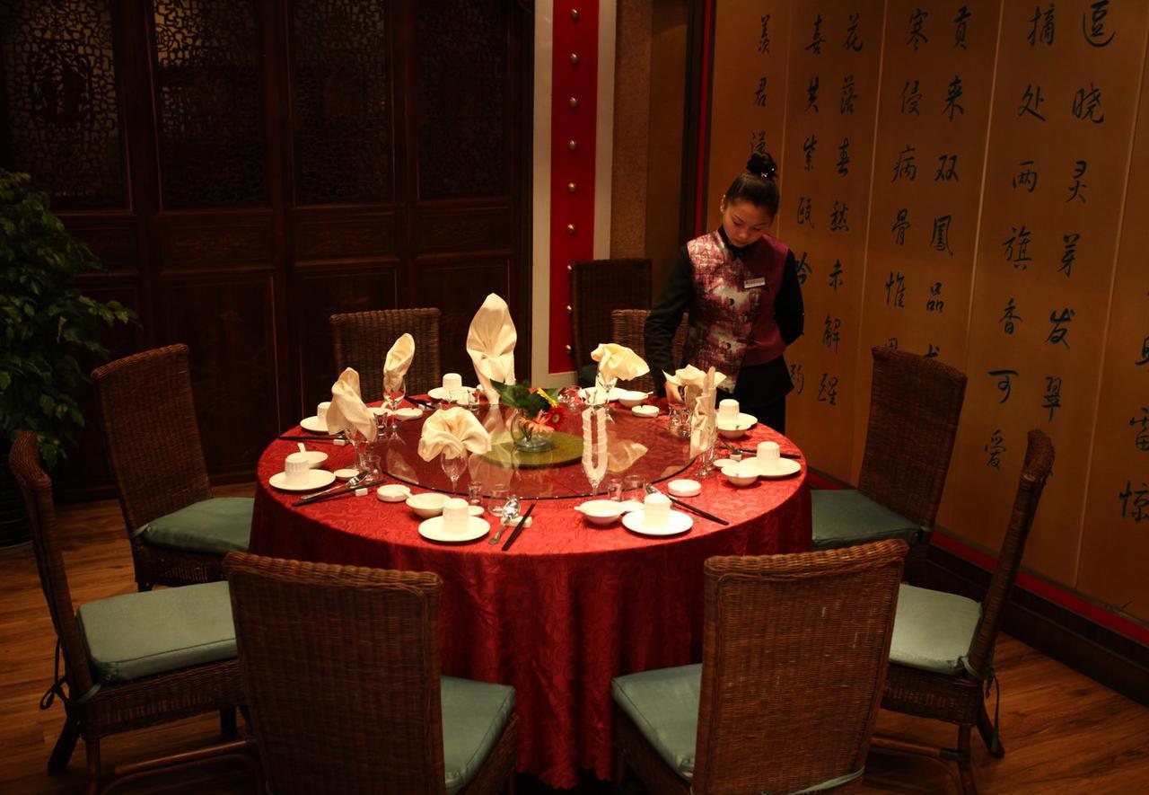 Hotel Elan Xuzhou Exteriör bild